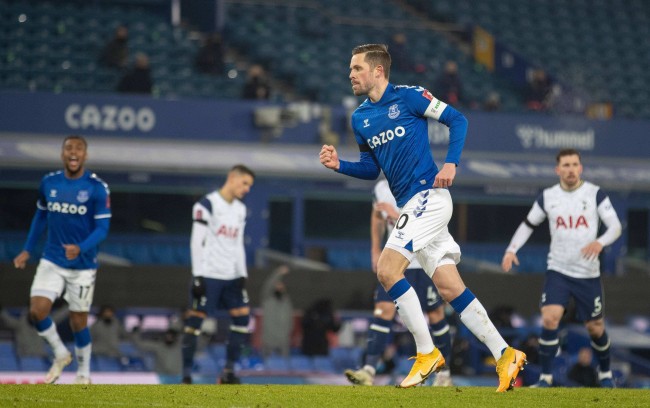 大环境下 大环境下